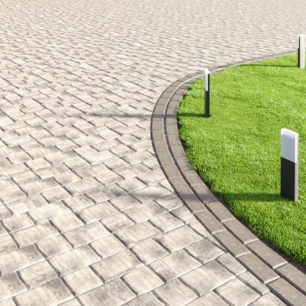 Image showing Flint Stone pavers used for a walkway.